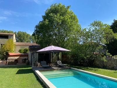 6 room luxury Villa for sale in Meyrargues, France