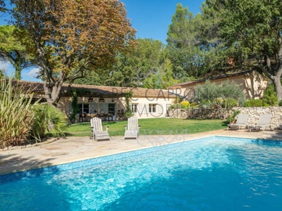 7 room luxury House for sale in Aix-en-Provence, French Riviera