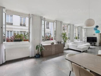 9 room luxury Apartment for sale in Canal Saint Martin, Château d’Eau, Porte Saint-Denis, Paris, Île-de-France