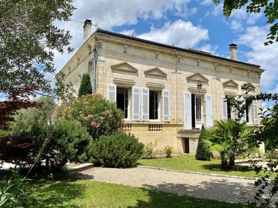 Luxury House for sale in Bordeaux, France