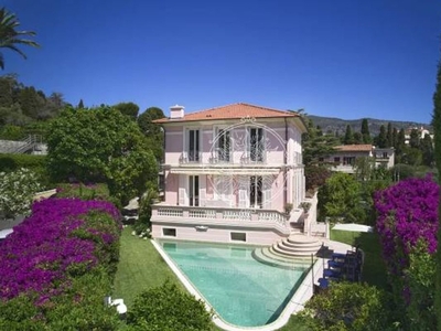 Luxury House for sale in Saint-Jean-Cap-Ferrat, French Riviera