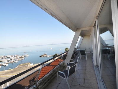2 room luxury Flat for sale in Arcachon, Nouvelle-Aquitaine