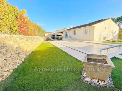 Villa de luxe de 5 pièces en vente Draguignan, Provence-Alpes-Côte d'Azur