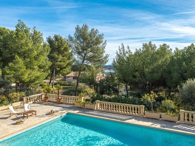 Maison de luxe de 7 pièces en vente Bandol, Provence-Alpes-Côte d'Azur