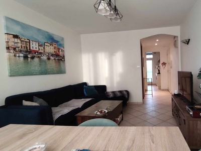 Appartement 3 pièces de 57 m² à Marseille (13011)