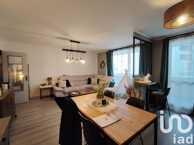 Appartement 3 pièces de 71 m² à Compiègne (60200)