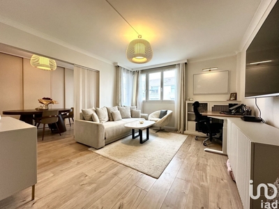Appartement 5 pièces de 85 m² à Trappes (78190)