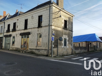 Immeuble de 180 m² à Manthelan (37240)