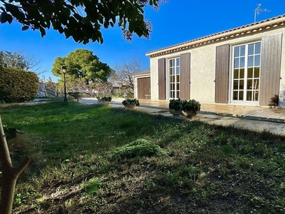 Maison 3 pièces de 74 m² à Avignon (84140)