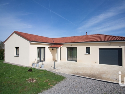 Maison 5 pièces de 103 m² à Verneuil-sur-Vienne (87430)