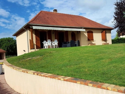 Maison 5 pièces de 91 m² à Rongères (03150)