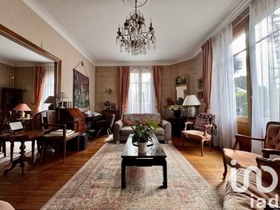 Maison traditionnelle 5 pièces de 120 m² à Bordeaux (33200)
