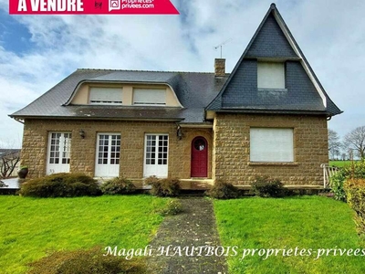 Vente maison 7 pièces 175 m² Saint-Hilaire-du-Harcouët (50600)