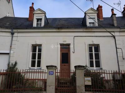 Vente maison 5 pièces 130 m² La Chartre-sur-le-Loir (72340)