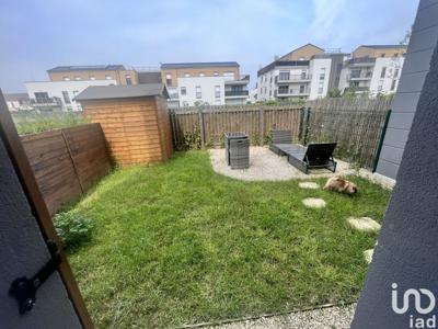 Appartement 3 pièces de 60 m² à Vert-Saint-Denis (77240)