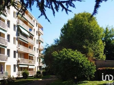 Appartement 3 pièces de 78 m² à Lyon (69009)
