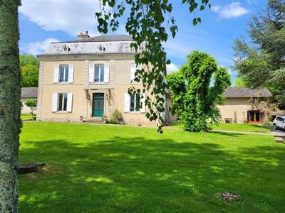 Luxury House for sale in Bessines-sur-Gartempe, France