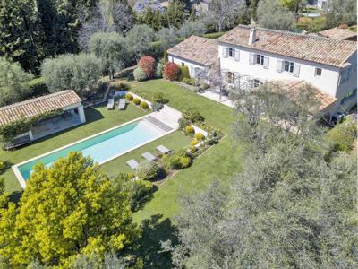 Villa de luxe de 8 pièces en vente Valbonne, Provence-Alpes-Côte d'Azur