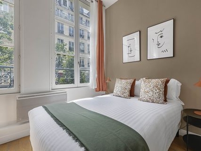 Location appartements à Paris: 2 pièces, 50 m²