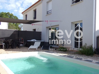 Vente maison 5 pièces 104 m² Canet (34800)