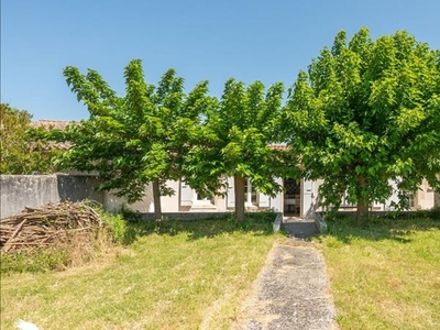 Vente maison 5 pièces 105 m² Saint-Georges-d'Oléron (17190)