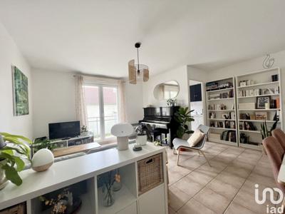Appartement 3 pièces de 63 m² à Frignicourt (51300)