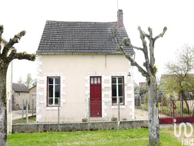 Maison 3 pièces de 50 m² à Bouges-le-Château (36110)