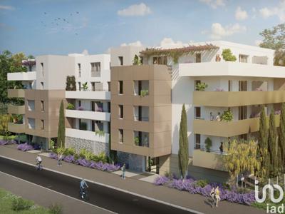 Appartement 2 pièces de 44 m² à Arles (13200)