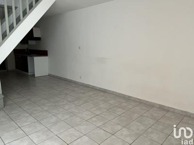 Appartement 3 pièces de 58 m² à Bagnols-sur-Cèze (30200)