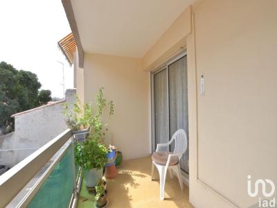 Appartement 3 pièces de 74 m² à Nîmes (30000)
