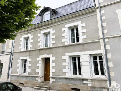 Maison 3 pièces de 92 m² à Parthenay (79200)