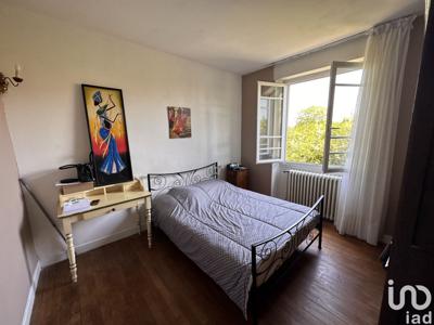 Maison 6 pièces de 122 m² à Saint-Marcel (36200)