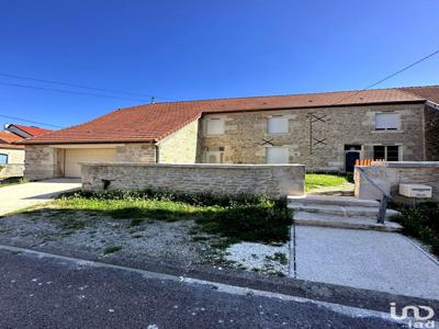 Maison 8 pièces de 150 m² à Noyers (52240)