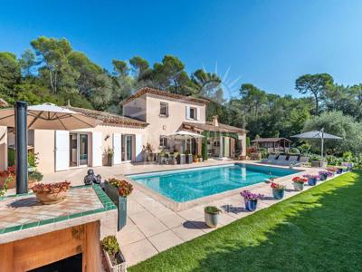 Maison de luxe de 3 chambres en vente à Valbonne, Provence-Alpes-Côte d'Azur
