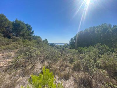 Building Land in Istres, French Riviera
