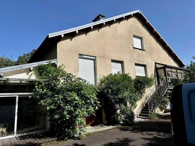 Vente maison sur sous-sol, 11 pièces, 277 m2 env, terrain de 50,07 ares, Luxeuil-Les-Bains