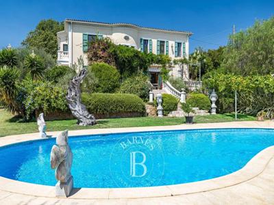 Villa de 8 pièces de luxe en vente Cagnes-sur-Mer, Provence-Alpes-Côte d'Azur
