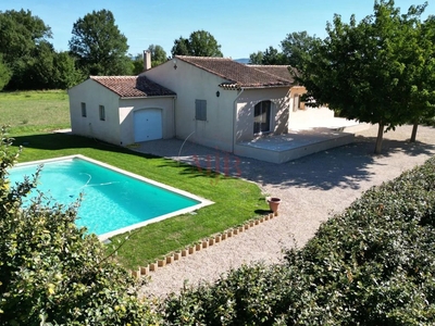 Villa de luxe de 4 pièces en vente Le Puy-Sainte-Réparade, Provence-Alpes-Côte d'Azur