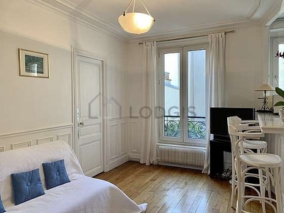 Appartement 1 chambre meublé avec ascenseur, cheminée et conciergeMontmartre (Paris 18°)