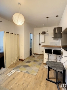 Appartement 1 pièce de 15 m² à Paris (75017)