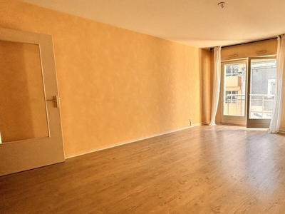 Appartement 2 pièces de 50 m² à Angers (49000)