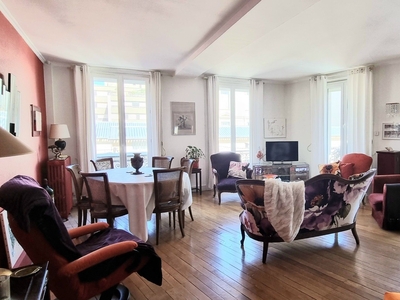 Appartement 4 pièces de 178 m² à Saint-Étienne (42000)