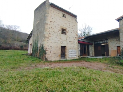 Maison de village 7 pièces de 175 m² à Ravel (63190)