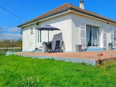 Vente maison 4 pièces 88 m² Montfort-sur-Meu (35160)