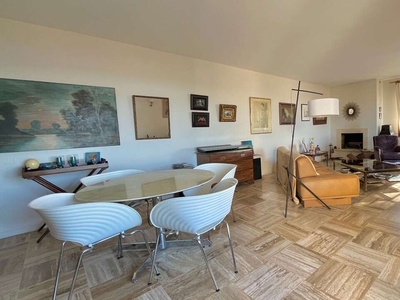 Vente maison 7 pièces 191 m² Toulon (83200)