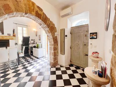 Appartement de 2 chambres de luxe en vente à Le Rouret, Provence-Alpes-Côte d'Azur