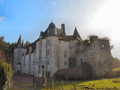 Prestigieux château en vente Vitré, Bretagne