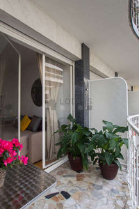 Studio meublé avec terrasse et ascenseur(Paris 16°)