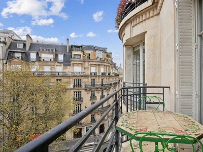Appartement de luxe de 2 pièces à Tour Eiffel, Invalides – Ecole Militaire, Saint-Thomas d’Aquin, France
