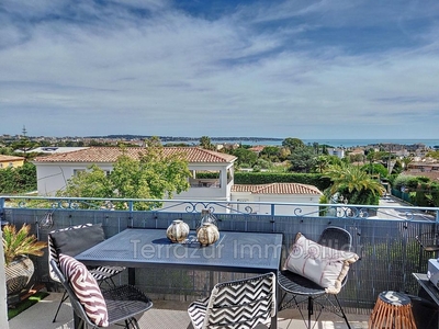 Appartement de luxe de 4 pièces en vente à Golfe-Juan, Provence-Alpes-Côte d'Azur